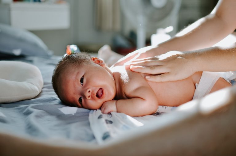 KiSS-Syndrom beim Baby: Alles Wissenswerte zur umstrittenen Diagnose